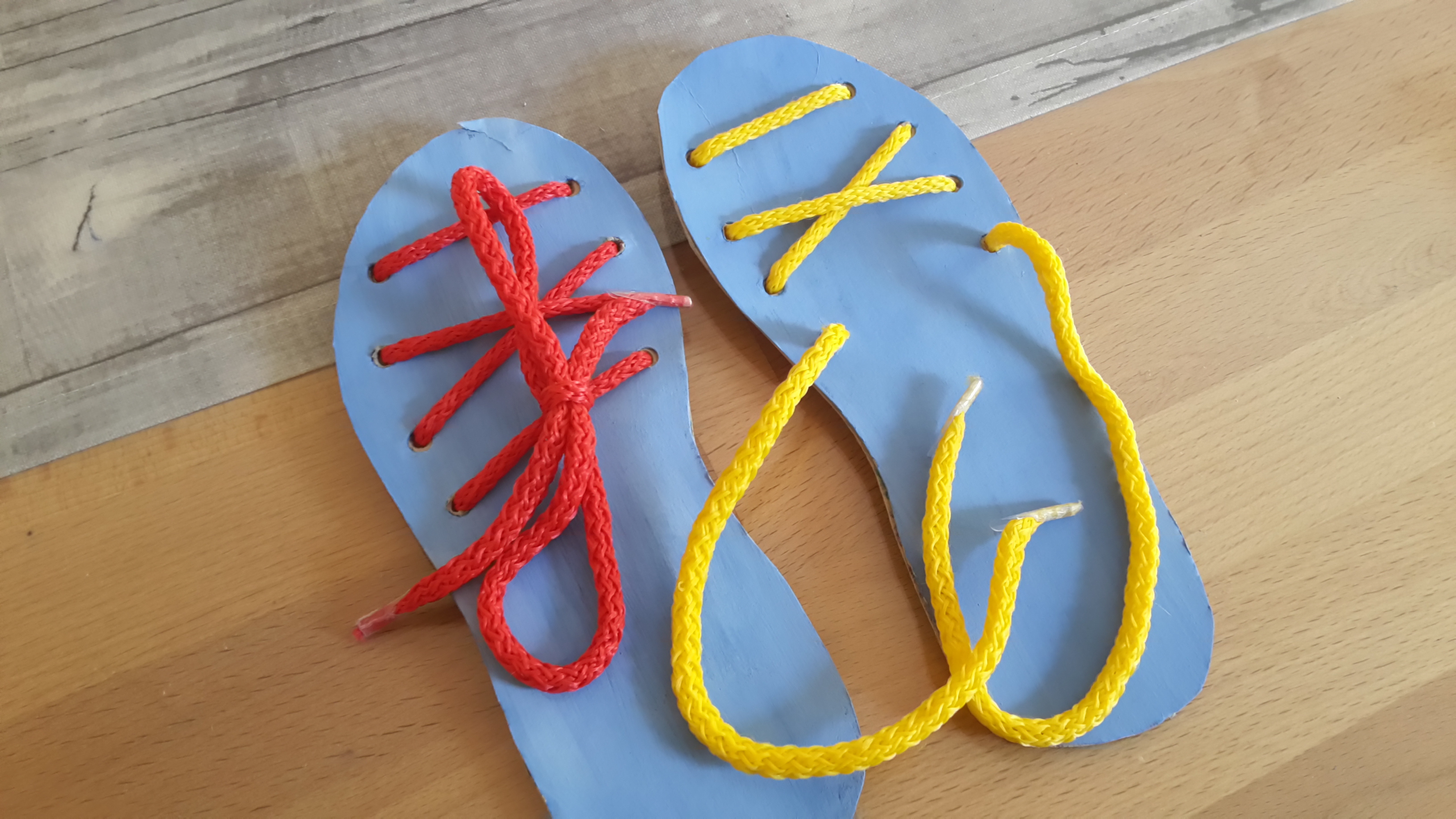 DIY Kleinkind Holz Schuhe Schnürsenkel Binden Spielzeug für Lernen binden Schuhe 